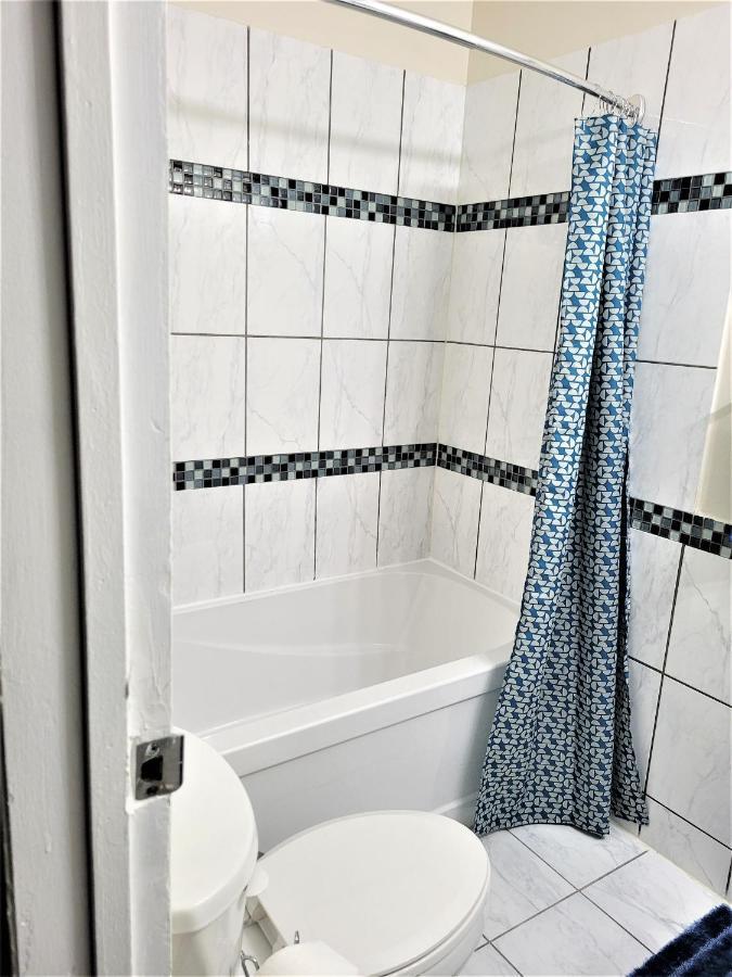Cozy 4 Bedroom Townhouse - Peaceful Feel Of Home Winnipeg Eksteriør bilde